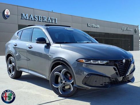 New 2026 Alfa Romeo Tonale Veloce w/ Quick Order Package 23H Volce image 1