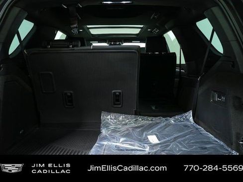 Certified 2026 Cadillac Escalade Sport w/ LPO, ONYX Package AWD/4WD image 30