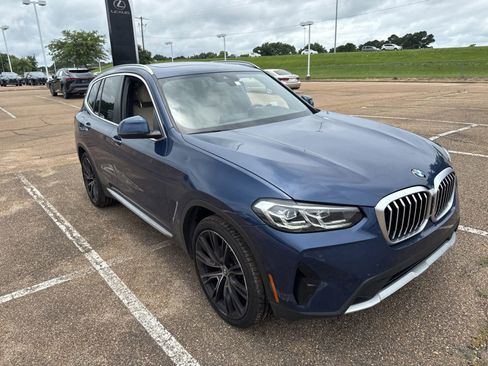 Used 2023 BMW X3 sDrive30i w/ Convenience Package w/ZPA RWD image 3