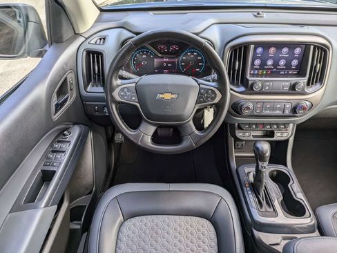 Used 2022 Chevrolet Colorado Z71 RWD image 16