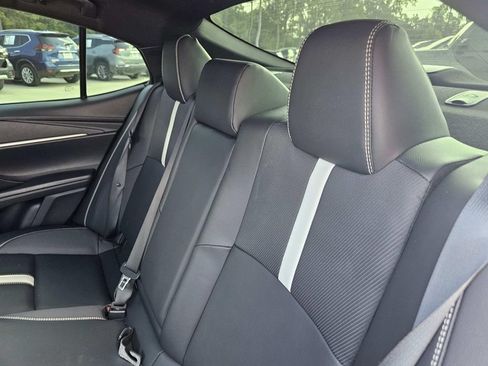 Used 2025 Toyota Camry SE FWD image 39