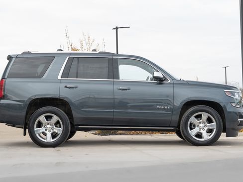 Used 2019 Chevrolet Tahoe Premier image 3