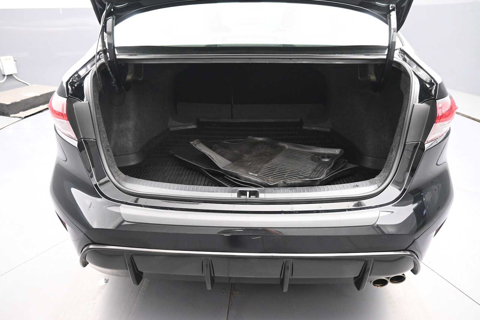 Certified 2025 Toyota Corolla SE w/ Convenience Package FWD image 20