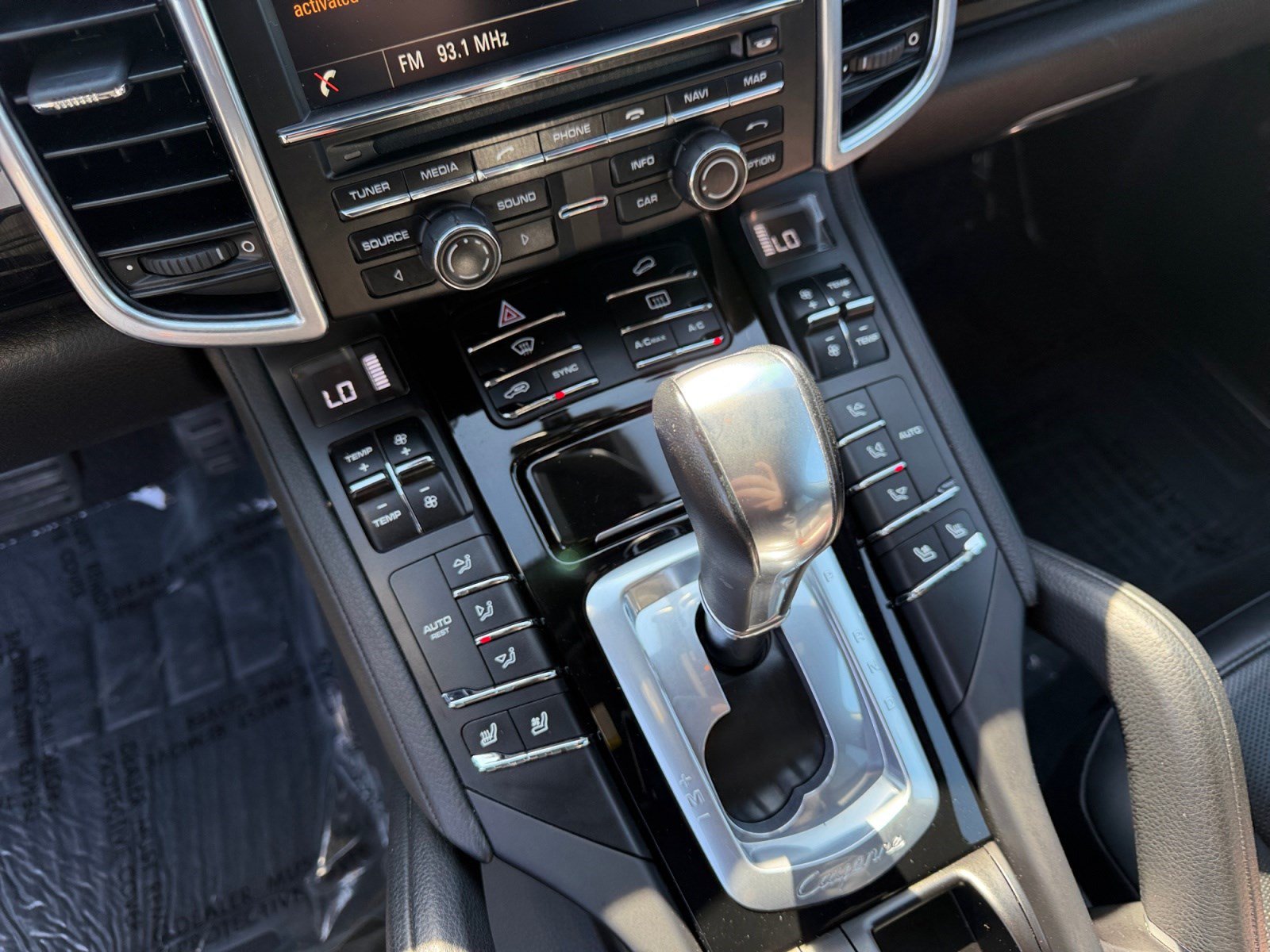 Used 2016 Porsche Cayenne AWD/4WD image 12