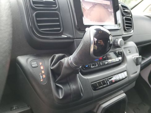 Used 2023 RAM ProMaster 2500 w/ Crew Van Package image 31