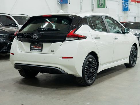 Used 2025 Nissan Leaf SV Plus image 8