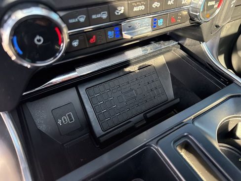 Used 2025 Ford F150 Raptor AWD/4WD image 34