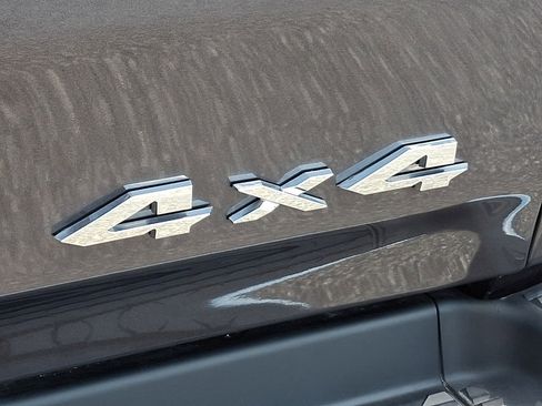 Used 2019 RAM 1500 Big Horn AWD/4WD image 32