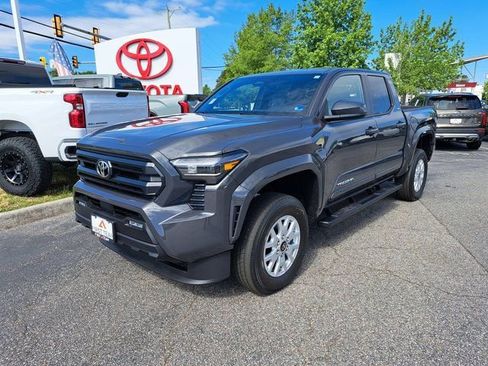 New 2026 Toyota Tacoma SR5 AWD/4WD image 2
