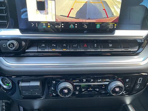 Used 2023 Chevrolet Silverado 1500 High Country w/ High Country Premium Package image 25