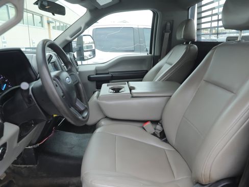 Used 2018 Ford F350 XL w/ XL Value Package image 17