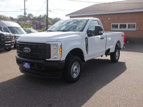 Certified 2024 Ford F250 XL image 8