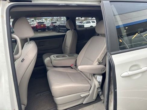 Used 2016 Kia Sedona LX w/ Option Group 020 image 15