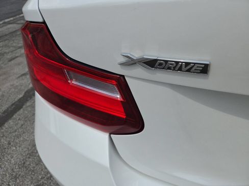 Used 2015 BMW 228i xDrive Coupe AWD/4WD image 10