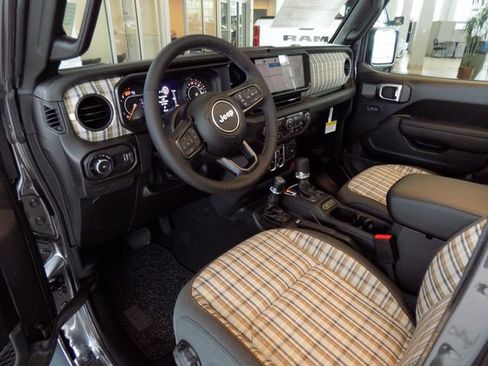New 2026 Jeep Wrangler Unlimited Sport AWD/4WD image 18
