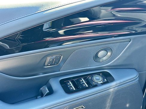 New 2026 Lincoln Nautilus Premier w/ Equipment Group 102A AWD/4WD image 21