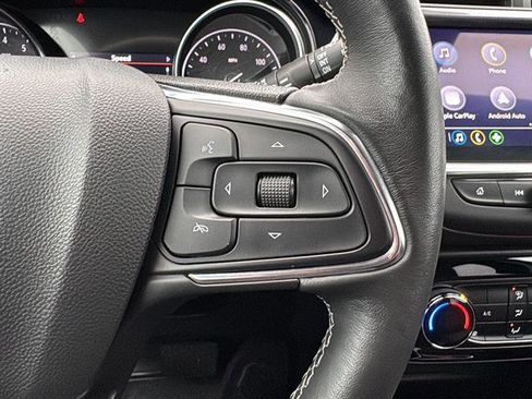 Used 2023 Buick Encore GX Preferred w/ Cold Weather Comfort Package FWD image 18