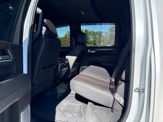 Used 2024 Chevrolet Silverado 2500 High Country w/ High Country Premium Package AWD/4WD image 30