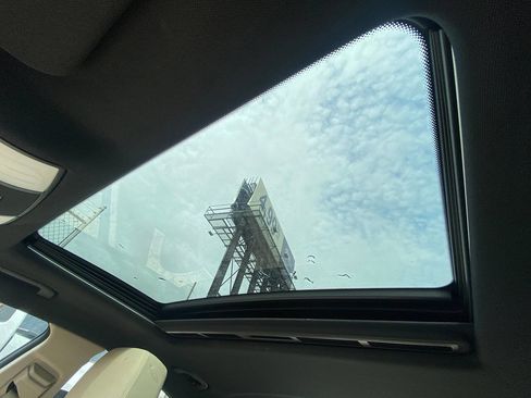 Used 2015 Mercedes-Benz CLS 550 4MATIC image 50