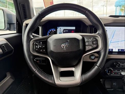 Used 2022 Ford Bronco Wildtrak AWD/4WD image 15
