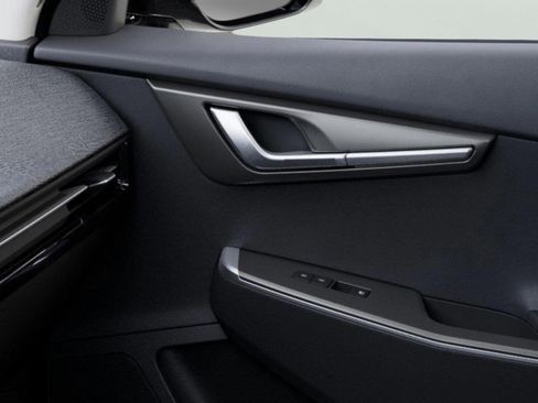 New 2025 Kia EV6 Light image 25