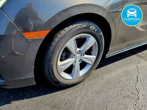 Used 2018 Honda Odyssey Touring image 28