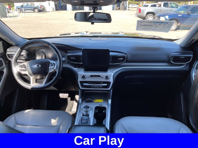 Used 2021 Ford Explorer XLT w/ Equipment Group 202A AWD/4WD image 35