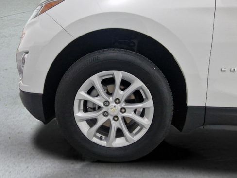 Certified 2021 Chevrolet Equinox LS image 29