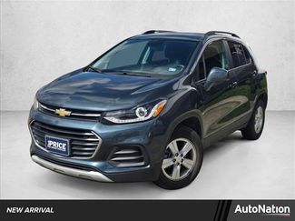 Used 2022 Chevrolet Trax LT w/ LT Convenience Package video 1