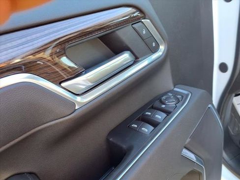 New 2026 Chevrolet Silverado 2500 LT image 12