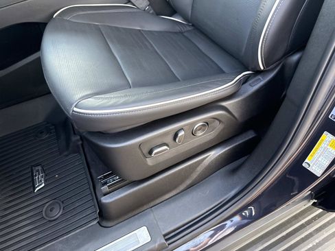 Certified 2025 Cadillac Escalade Sport w/ Touring Package image 21