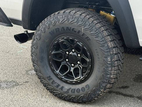 New 2026 Chevrolet Colorado ZR2 w/ ZR2 Bison Edition image 29