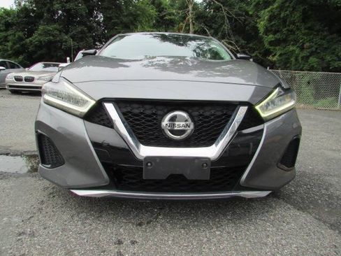 Used 2021 Nissan Maxima 3.5 SV w/ Floor Mat Group FWD image 2