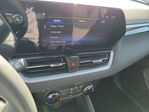 Used 2026 Chevrolet TrailBlazer LT w/ Driver Confidence Package image 13