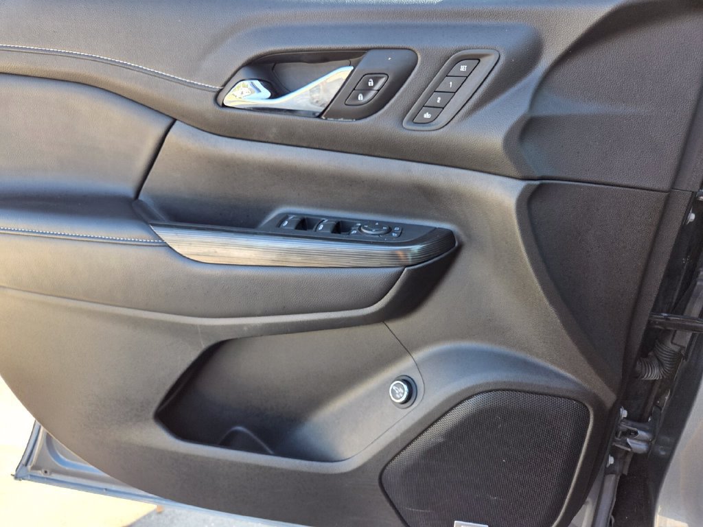 Used 2021 GMC Acadia SLT w/ Elevation Edition FWD image 20
