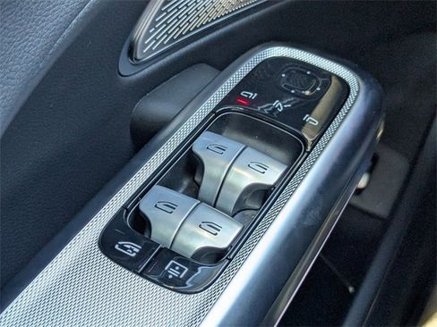 Used 2025 Mercedes-Benz E 350 4MATIC Sedan image 26