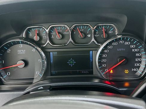 Used 2018 Chevrolet Silverado 1500 LT w/ Texas Edition image 12