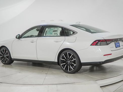 New 2026 Honda Accord Touring image 6
