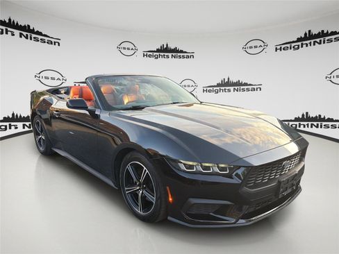 Used 2024 Ford Mustang Premium RWD image 10