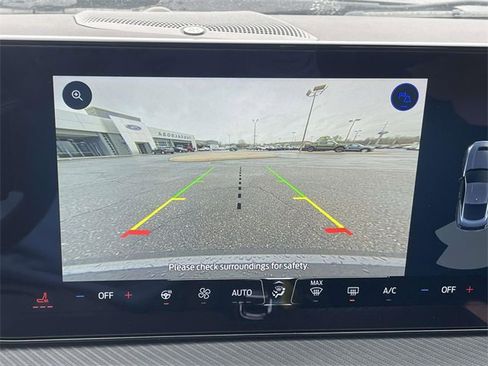 Used 2024 Ford Mustang Dark Horse image 18