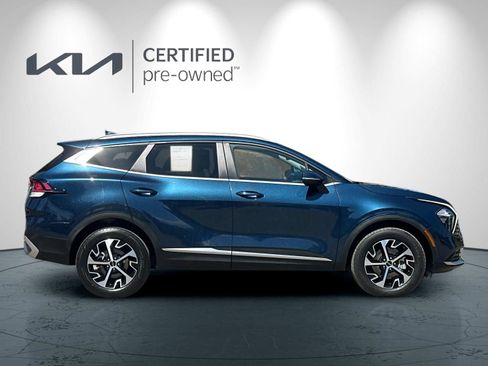 Certified 2023 Kia Sportage EX AWD/4WD image 3