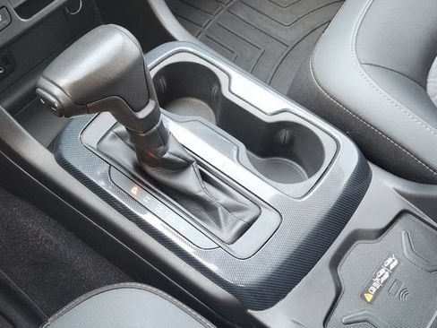 Used 2020 Chevrolet Colorado Z71 AWD/4WD image 20