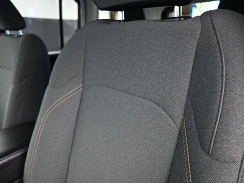 Used 2024 Jeep Wrangler Sport S image 18