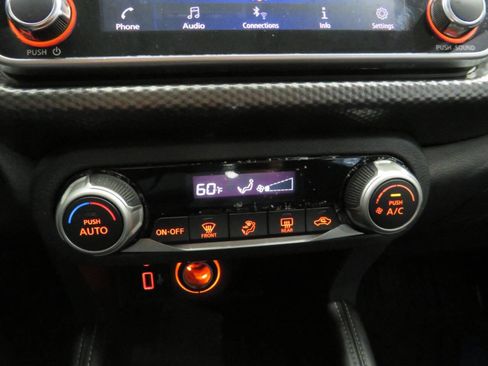 Used 2020 Nissan Kicks SV FWD image 20