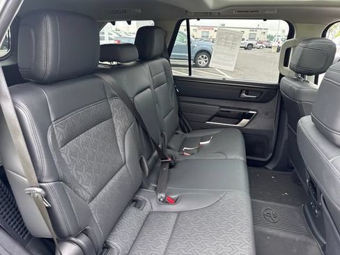 Used 2023 Toyota Sequoia Limited w/ Tow Technology Package AWD/4WD image 14