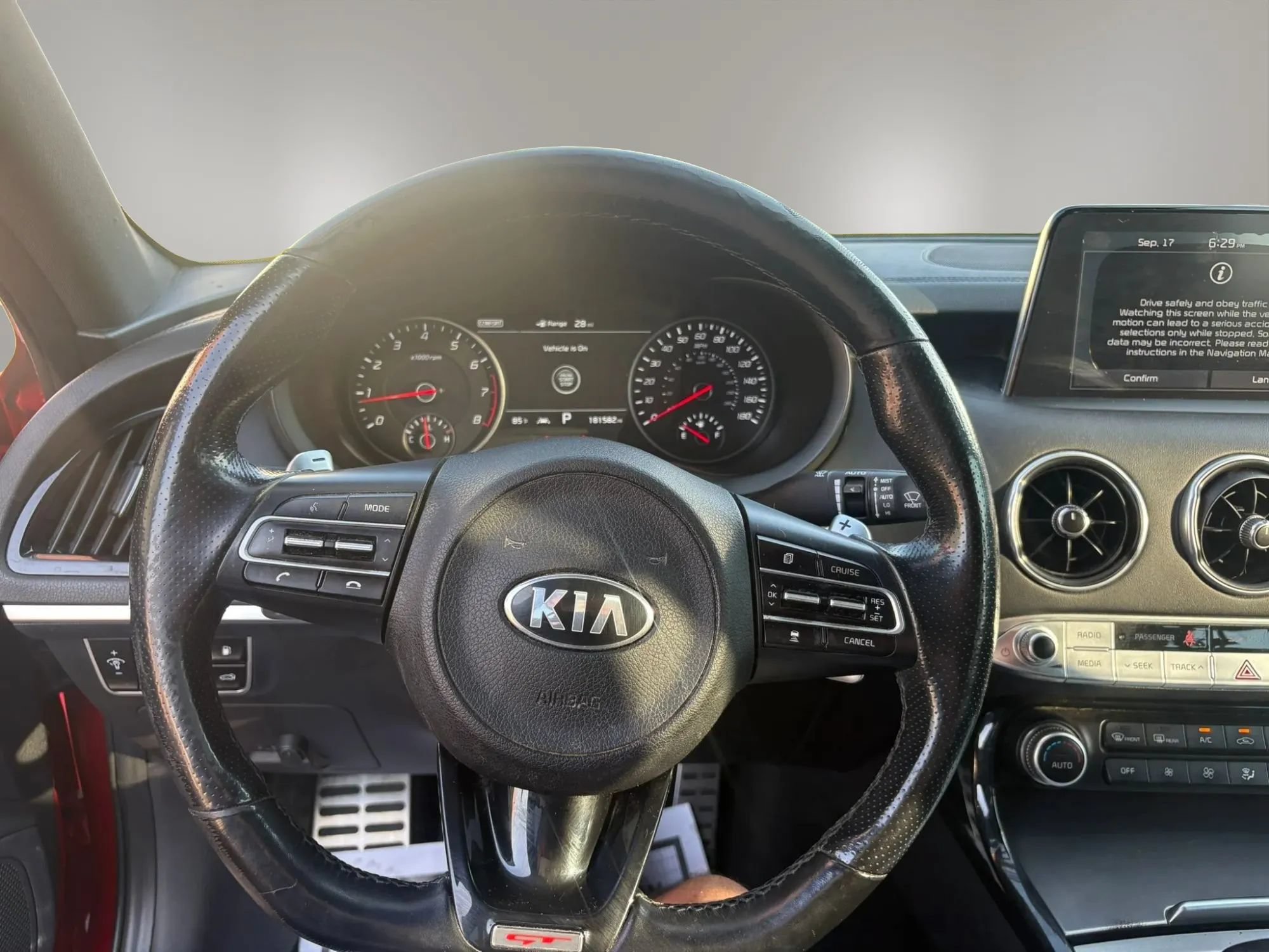 Used 2018 Kia Stinger GT2 AWD/4WD image 11