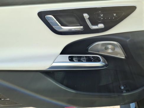 New 2026 Mercedes-Benz E 53 AMG e 4MATIC Sedan image 11