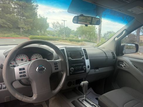 Used 2017 Nissan Frontier Desert Runner RWD image 15