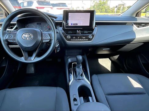 Used 2024 Toyota Corolla LE FWD image 16