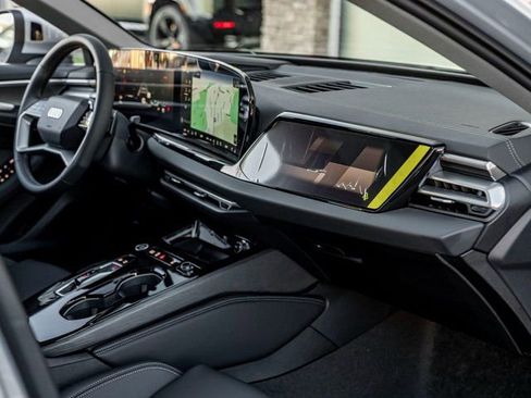 New 2025 Audi A5 2.0T Prestige image 28